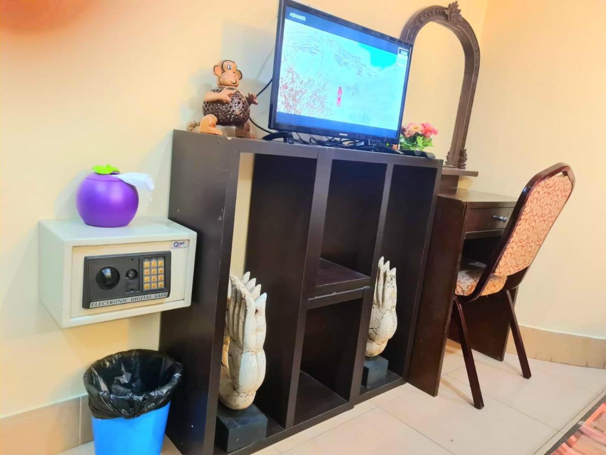 Happy Holidays Hotel Patong Extérieur photo