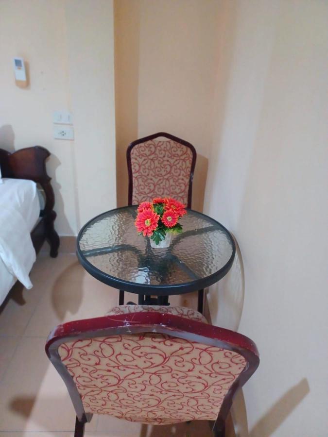 Happy Holidays Hotel Patong Extérieur photo